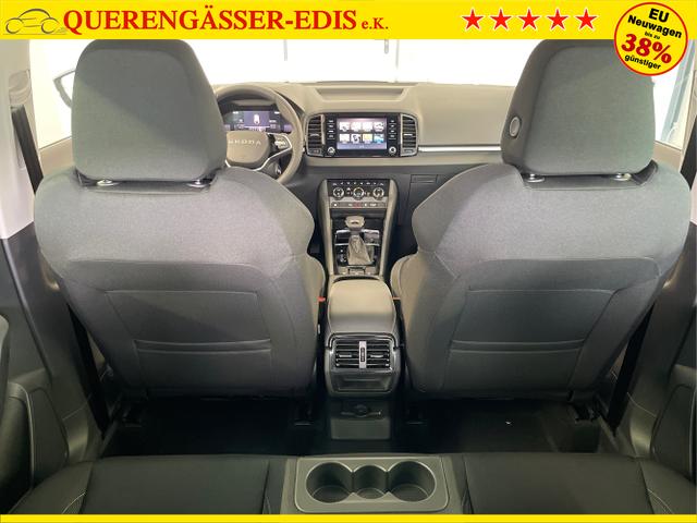 Skoda / Karoq / Blau / / / 150PS DSG AHK+Kessy