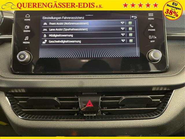 Skoda / Fabia / Blau / / / 115PS App Connect