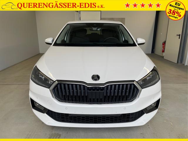 Skoda / Fabia / Wei&szlig; / / / 115PS DSG AHK+Kamera