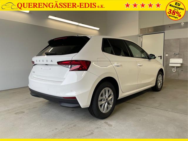 Skoda / Fabia / Wei&szlig; / / / 115PS DSG AHK+Kamera