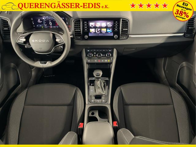 Skoda / Karoq / Schwarz / / / 150PS DSG Navi+ACC+AHK+Kessy+Kamera+Sitzheiz