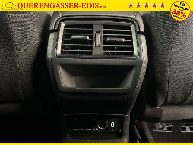 Skoda / Karoq / Schwarz / / / 150PS DSG Navi+ACC+AHK+Kessy+Kamera+Sitzheiz
