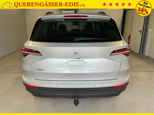 Skoda / Karoq / Silber / / / 150PS DSG Navi+ACC+AHK+Kessy+Kamera+Sitzheiz