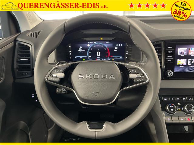 Skoda / Karoq / Silber / / / 150PS DSG Navi+ACC+AHK+Kessy+Kamera+Sitzheiz