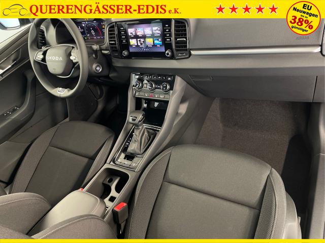 Skoda / Karoq / Blau / / / 150PS DSG Navi+ACC+AHK+Kessy+Kamera+Sitzheiz
