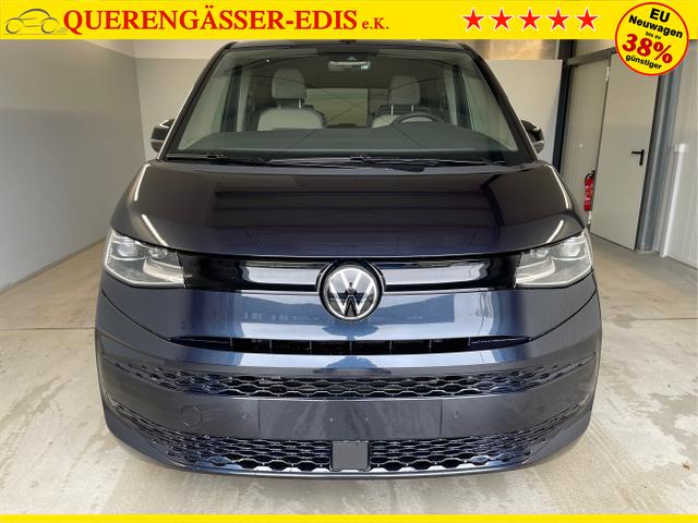 Volkswagen / T7 Multivan / Hellblau / / / TDI AHK+Navi