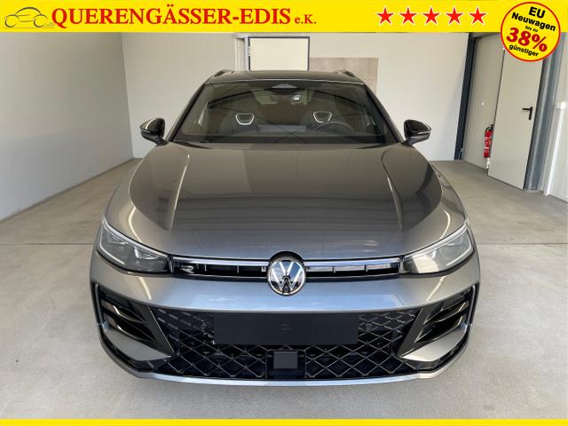 Volkswagen / Passat Variant / Grau / / / 265PS AHK+Pano+Harman Kardon
