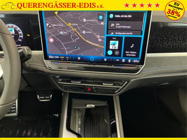 Volkswagen / Passat Variant / Grau / / / 265PS AHK+Pano+Harman Kardon