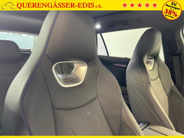 Volkswagen / Passat Variant / Grau / / / 265PS AHK+Pano+Harman Kardon