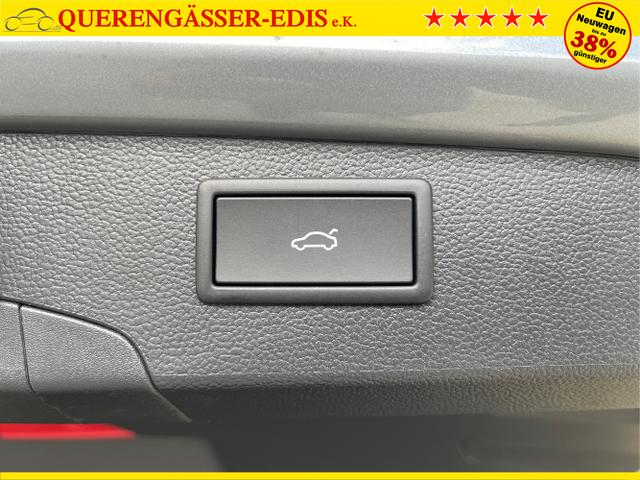 Volkswagen / Passat Variant / Grau / / / 265PS AHK+Pano+Harman Kardon