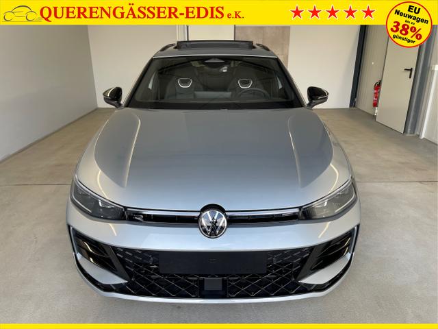 Volkswagen / Passat Variant / Silber / / / 265PS AHK+Pano+Harman Kardon