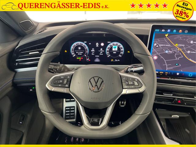 Volkswagen / Passat Variant / Silber / / / 265PS AHK+Pano+Harman Kardon
