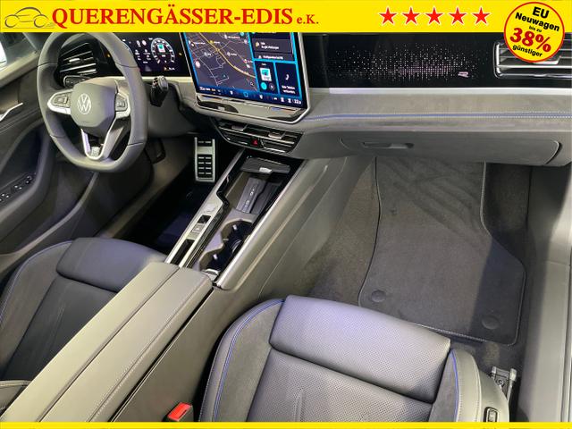 Volkswagen / Passat Variant / Silber / / / 265PS AHK+Pano+Harman Kardon