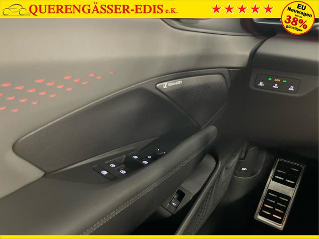 Cupra / Terramar / Schwarz / / / 4Drive Navi+HUD+Sennheiser+Alu20+Memory+eHeck+ACC+Keyless+DCC