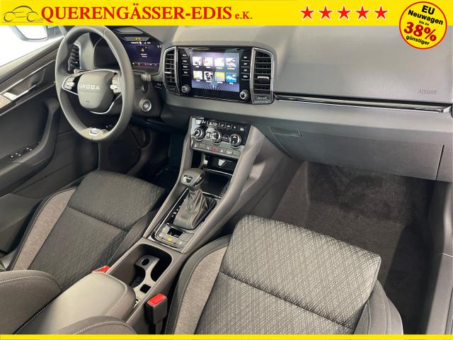 Skoda / Karoq / Silber / / / 150PS TSI DSG Navi+ACC+AHK+Kessy+Kamera+Sitzheiz+eHeck+GV5