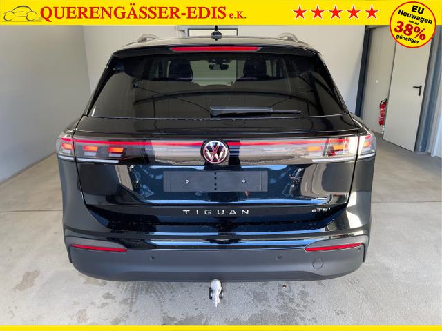 Volkswagen / Tiguan / Schwarz / / / 150PS eTSI DSG AHK+360&deg;+IQ.Light+IQ.Drive+Navi