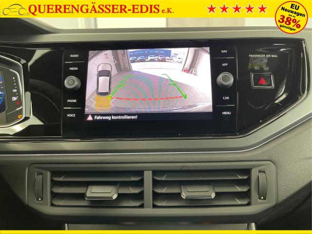 Volkswagen / Taigo / Grau / / / 115PS DSG Kessy+AHK+Navi