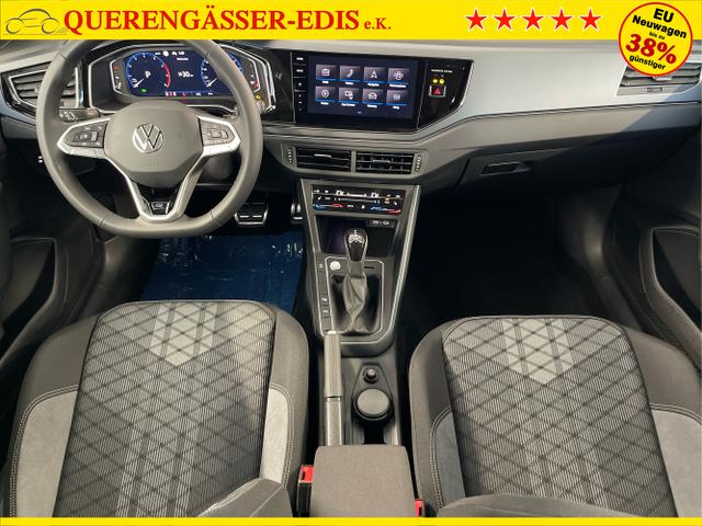 Volkswagen / Taigo / Silber / / / 150PS DSG Pano+IQ.Light+Discover Pro