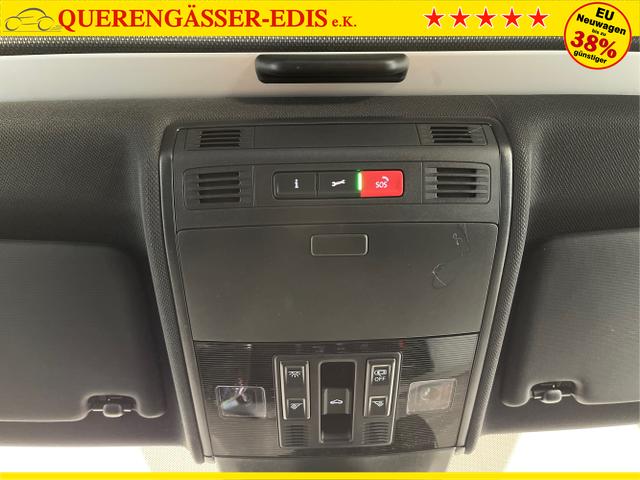 Volkswagen / Taigo / Silber / / / 150PS DSG Pano+IQ.Light+Discover Pro