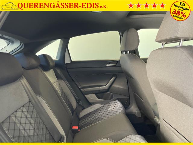 Volkswagen / Taigo / Silber / / / 150PS DSG Pano+IQ.Light+Discover Pro