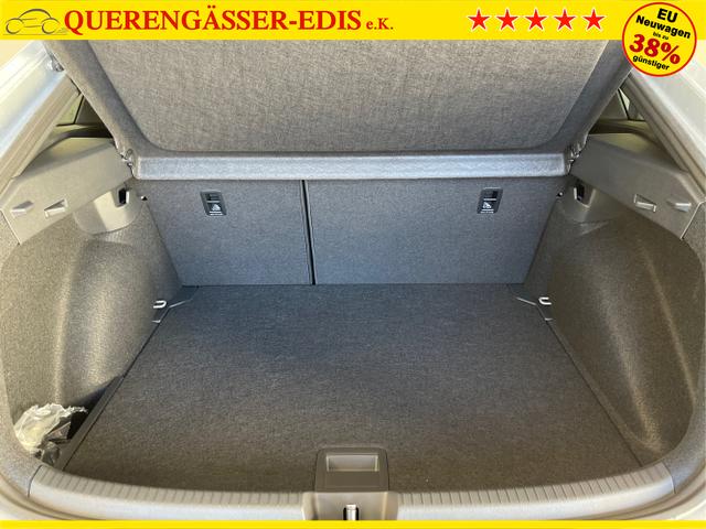 Volkswagen / Taigo / Silber / / / 150PS DSG Pano+IQ.Light+Discover Pro