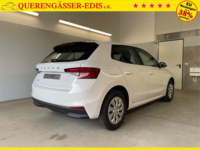 Skoda / Fabia / Weiß / / / 95PS Sitzheizung+App-Connect