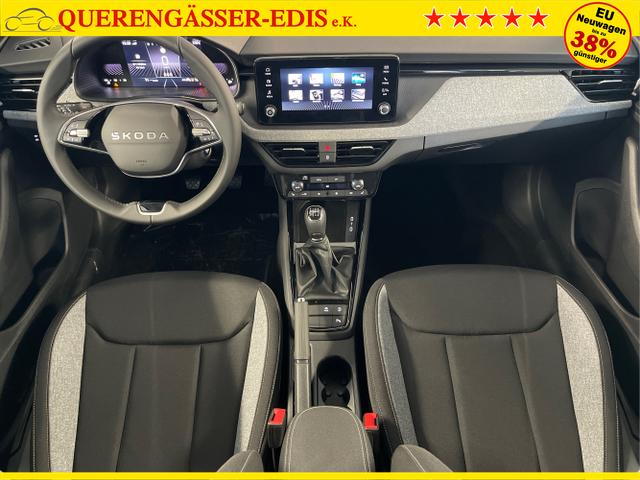 Skoda / KAMIQ / Schwarz / / / 115PS AHK+Kessy