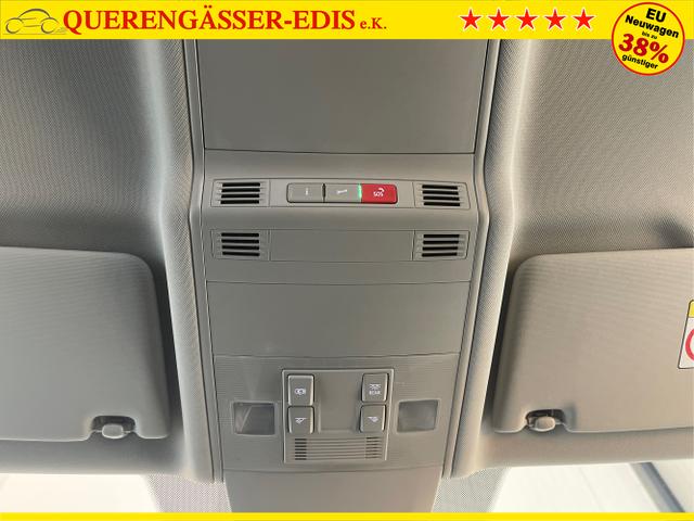 Volkswagen / Touran / Silber / / / 1.5 TSI DSG 7Sitz+AHK+IQ.Light+Kamera+Navi+eHeck+Keyless+Sitzheiz