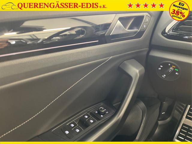 Volkswagen / T-Roc / Grau / / / 2.0 TSI 140kW / 190PS DSG 4M AHK+Black+Matrix+ACC+Navi