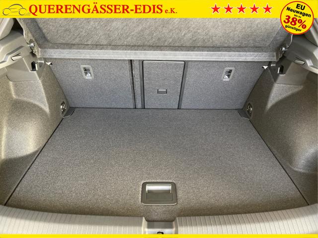 Volkswagen / T-Roc / Blau / / / 190PS 4M DSG Pano+AHK+Black+IQ.Light+IQ.Drive+eHeck+Kamera+Alu19