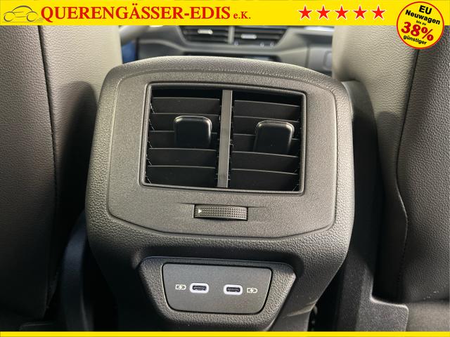 Volkswagen / T-Roc / Blau / / / 190PS 4M DSG Pano+AHK+Black+IQ.Light+IQ.Drive+eHeck+Kamera+Alu19