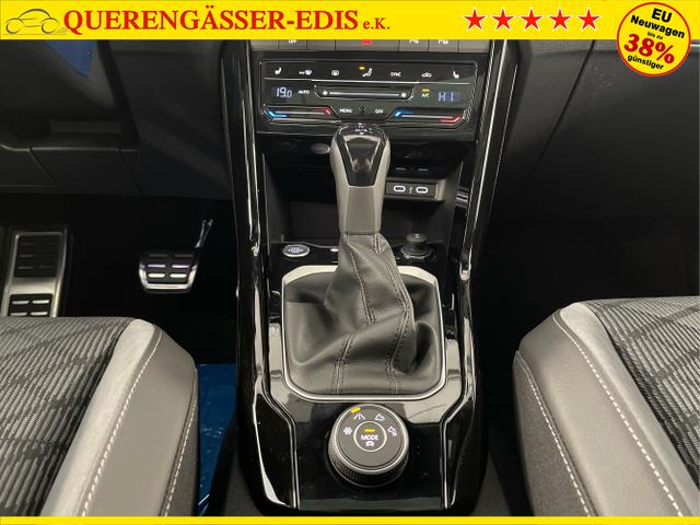 Volkswagen / T-Roc / Weiß / / / 190PS 4M DSG Pano+AHK+Black+IQ.Light+IQ.Drive+eHeck+Kamera+Alu19