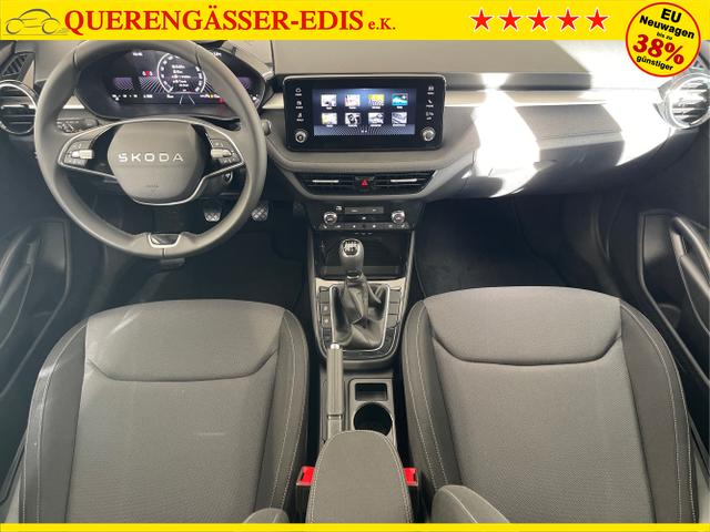 Skoda / Fabia / Weiß / / / 95PS Sitzheiz+Climatronic+SmartLink+LED+PDC+Touchscreen