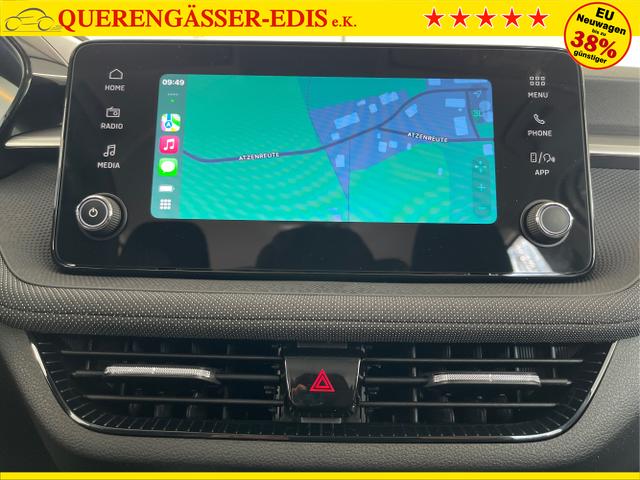 Skoda / Fabia / Weiß / / / 95PS Sitzheiz+Climatronic+SmartLink+LED+PDC+Touchscreen