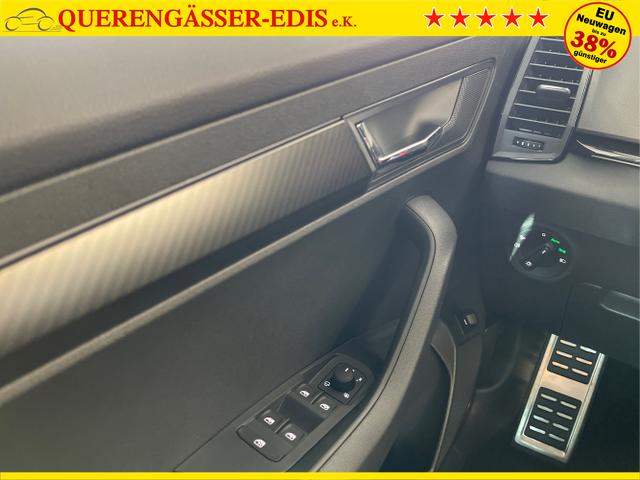 Skoda / Karoq / Blau / / / TSI 4x4 360°+19 Zoll+Navi+AHK