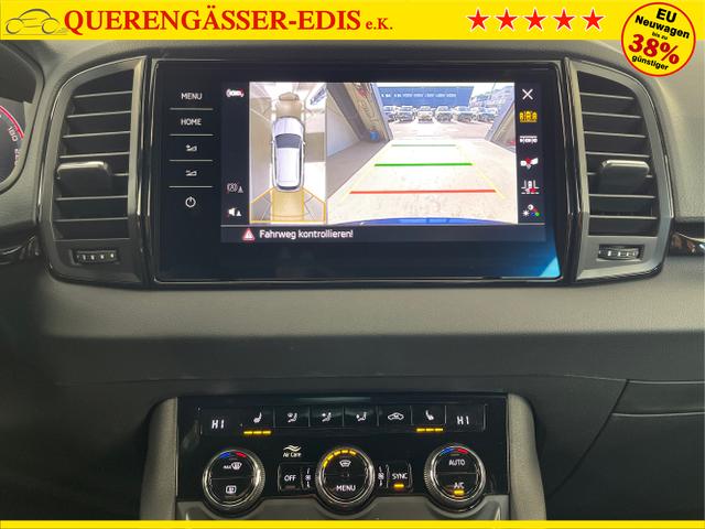 Skoda / Karoq / Blau / / / TSI 4x4 360°+19 Zoll+Navi+AHK