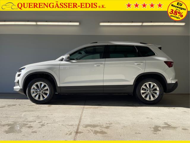 Skoda / Karoq / Wei&szlig; / / / 150PS TDI DSG 4x4 AHK+Navi+ACC+Kamera+Sitzheiz+eHeck+GV5