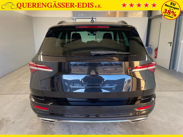 Skoda / Karoq / Schwarz / / / TSI 4x4 360°+19 Zoll+Navi+AHK