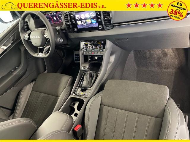 Skoda / Karoq / Schwarz / / / TSI 4x4 360°+19 Zoll+Navi+AHK