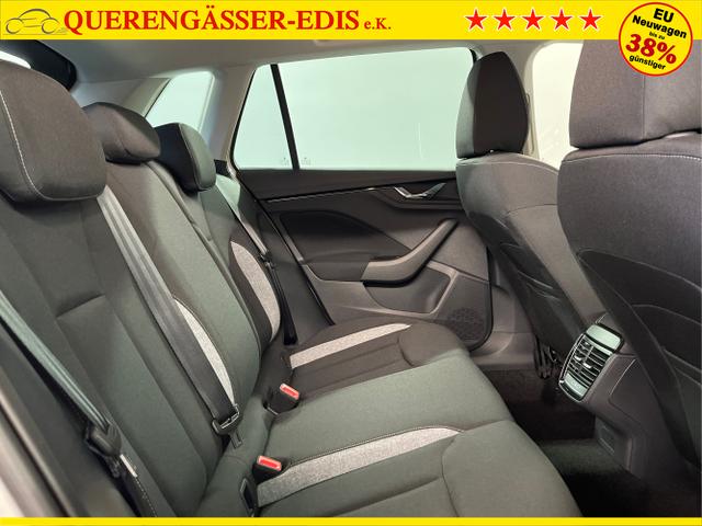Skoda / KAMIQ / Wei&szlig; / / / 115PS DSG Matrix+AHK+Kamera+PDC vor+hi+Kessy+Sitzheizung+GVL
