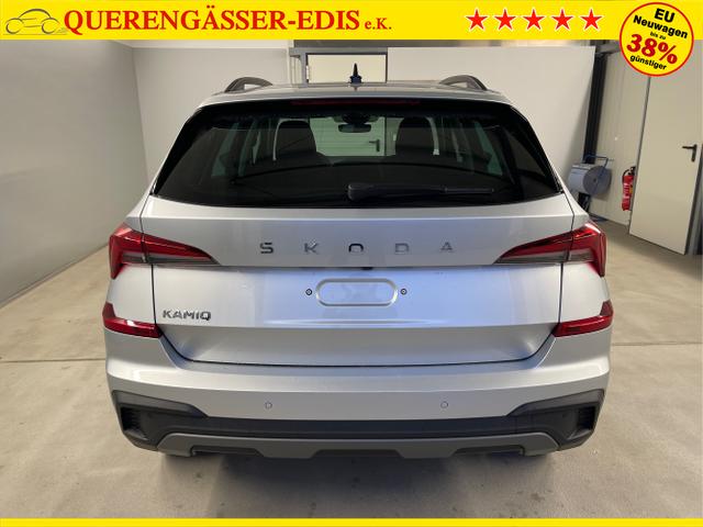 Skoda / KAMIQ / Silber / / / 115PS DSG Matrix+AHK+Kamera+PDC vor+hi+Kessy+Sitzheizung+GVL
