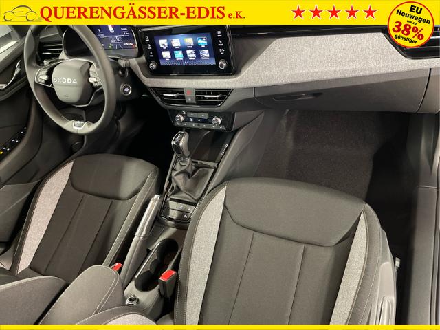 Skoda / KAMIQ / Silber / / / 115PS DSG Matrix+AHK+Kamera+PDC vor+hi+Kessy+Sitzheizung+GVL