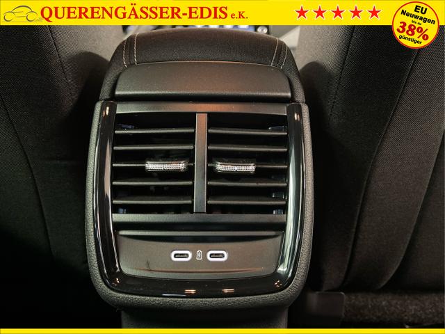 Skoda / KAMIQ / Silber / / / 115PS DSG Matrix+AHK+Kamera+PDC vor+hi+Kessy+Sitzheizung+GVL