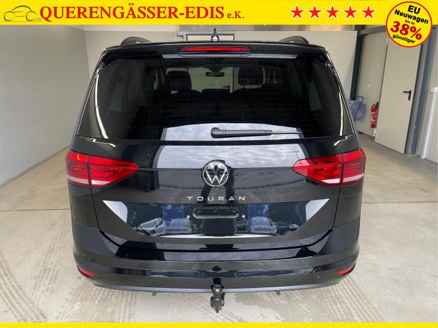 Volkswagen / Touran / Schwarz / / / 7Si+IQ.Light+TrailerAss+Cam