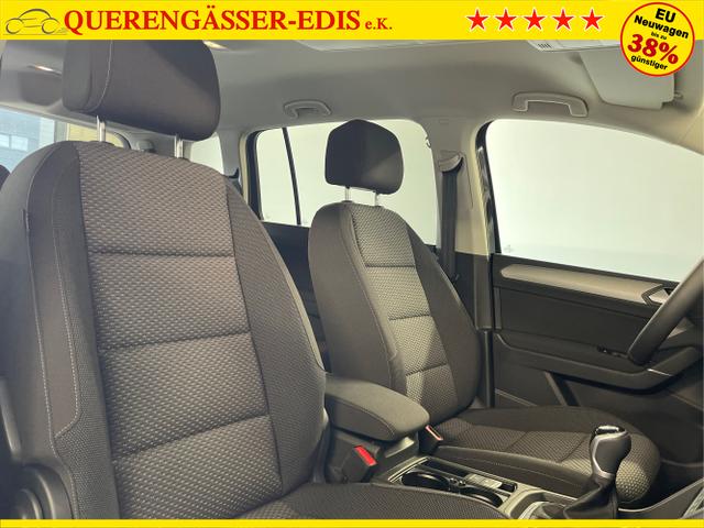 Volkswagen / Touran / Grau / / / 7Si+IQ.Light+TrailerAss+Cam