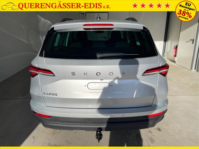 Skoda / Karoq / Silber / / / 150PS DSG AHK+Kamera+ACC+Kessy+Kamera+ParkPilot vo+hi+App