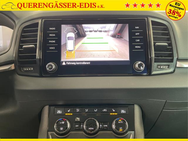 Skoda / Karoq / Grau / / / 150PS DSG AHK+Kamera+ACC+Kessy+Kamera+ParkPilot vo+hi+App