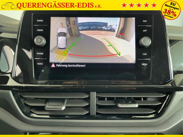 Volkswagen / T-Roc / Grau / / / TDI DSG Pano+Black Style+AHK+Navi+ergoActive+IQ.Drive+Kamera+Keyless