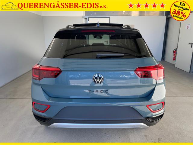 Volkswagen / T-Roc / Blau / / / TDI DSG Pano+Black Style+AHK+Navi+ergoActive+IQ.Drive+Kamera+Keyless