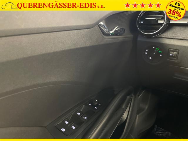 Skoda / Fabia / Grau / / / 115PS Alu+AHK+Kessy+Kamera+GV5